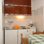 With Parking Space - 7171 شقة *
