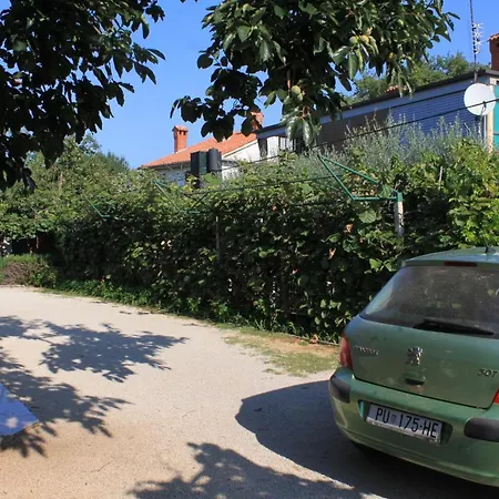 شقة With Parking Space - 7171 *