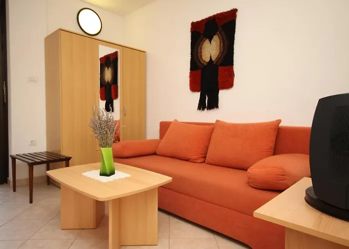 דירה With Parking Space - 7171 *