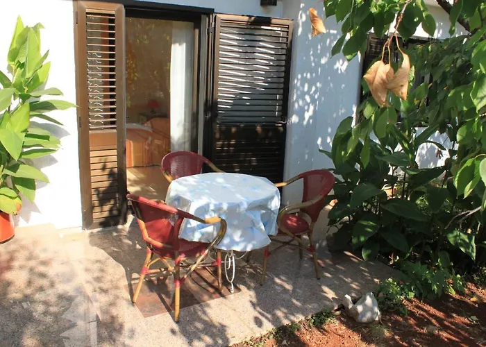 With Parking Space - 7171 * אומאג