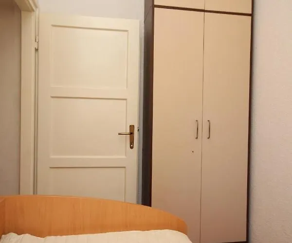 With Parking Space - 7171 * אומאג